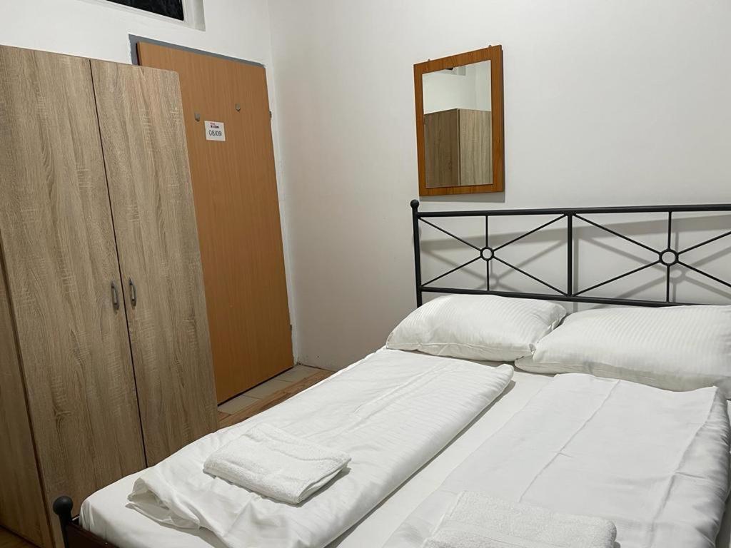 Easybook-In Hotel Wien Eksteriør billede