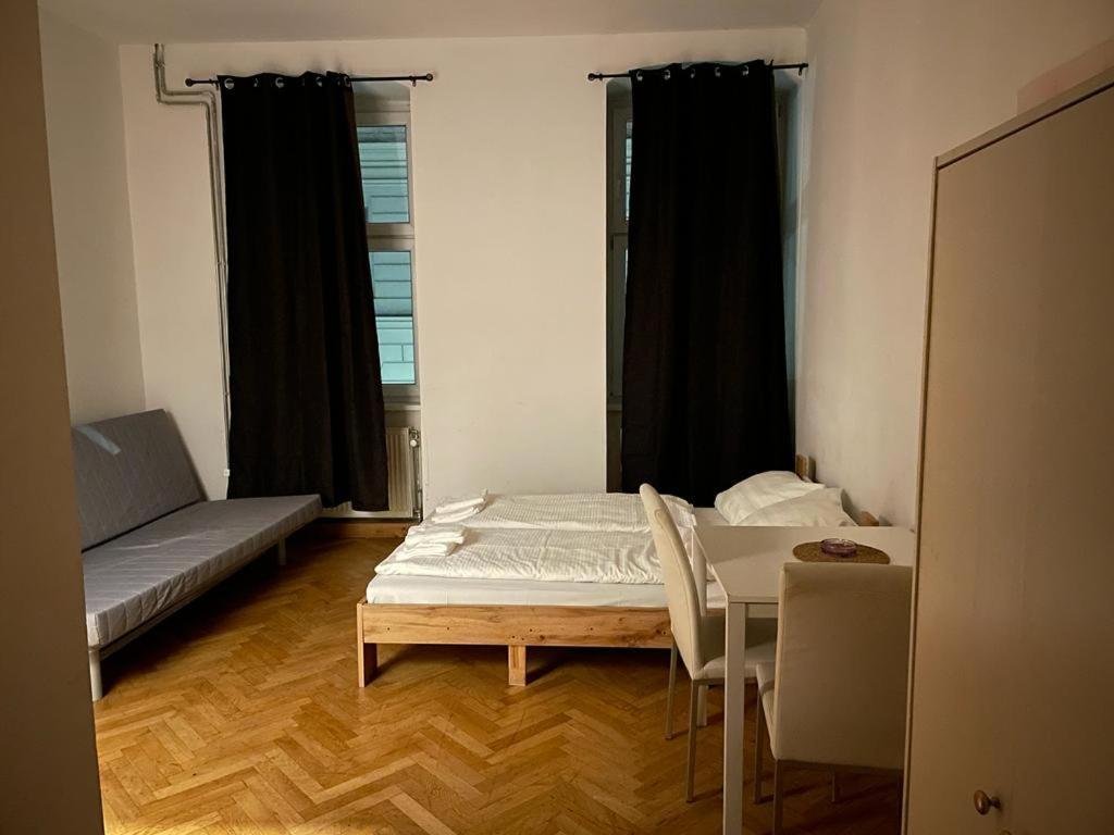 Easybook-In Hotel Wien Eksteriør billede