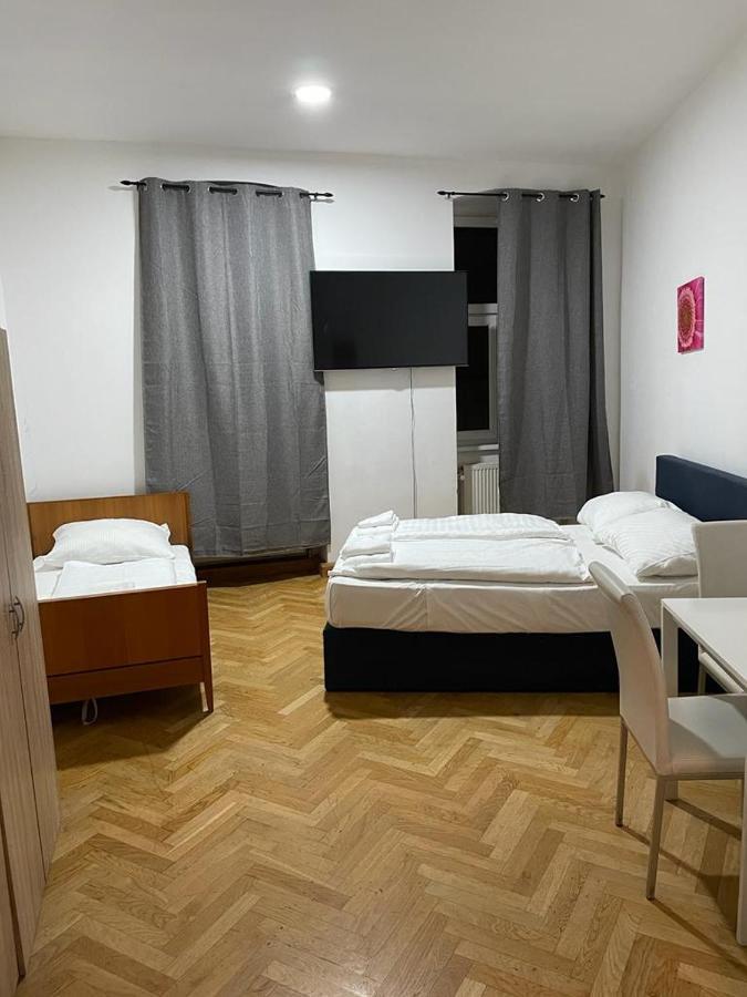 Easybook-In Hotel Wien Eksteriør billede
